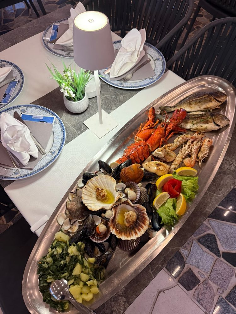 Seafood platter with lobster and scallops